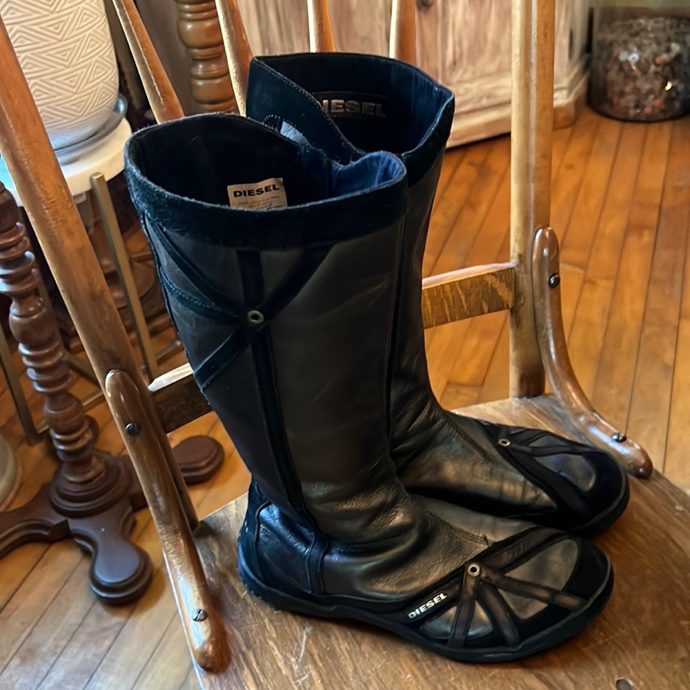 Diesel Run To Boots Run To Tall black leather boots